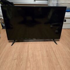 Hisense ハイセンス　液晶テレビ ３２型