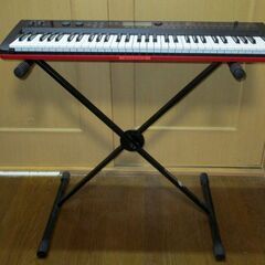 値下げ【美品】KORG コルグ KROSS シンセサイザー 61鍵盤 ケース・スタンド・ＰＡアンプ・譜面台付属の画像