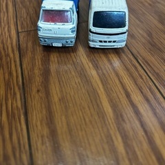 トミカ（ゴミ収集車）