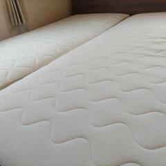 IKEA イケア キングサイズベッド マットレス フレーム付の画像