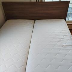 IKEA イケア キングサイズベッド マットレス フレーム付の画像
