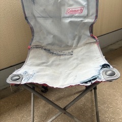 無料／ボロボロのキャンプ椅子