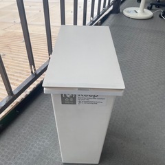 ② ゴミ箱　20L