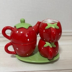 【未使用】いちごのティーセット