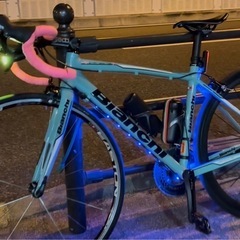 Bianchi via nirone7 pro 105組 低走行車 30万掛かってます！OVALのホイールを付けて渡します！ 16万→11.5万 ホイールなしでお値下げも可能。  の画像