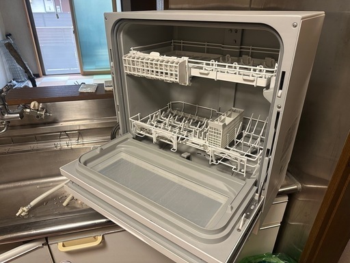 Panasonic 食器洗い乾燥機　2021年製　まだまだ使えます