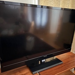 テレビ 46型　東芝　2011年製　