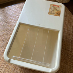 米びつ