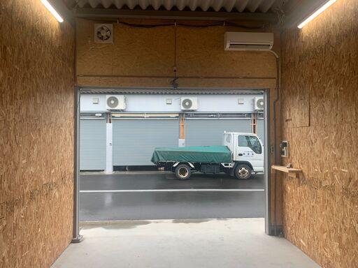 栃木県宇都宮市東高根沢ガレージ広い貸ガレージ大切な車スーパー