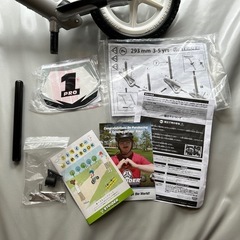 ⭐︎値下げ⭐︎［正規品］ストライダーPRO   12インチの画像