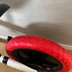 （取り置き中）西松屋 足けりバイクの画像