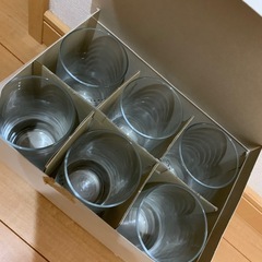 グラス6個の画像