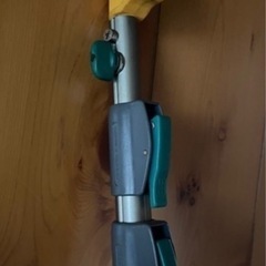 美品　おまけ付き ムサシ 高枝切鋏　高枝切り バサミ 【ポールスリム】 3段式 4mロングアンビル刃 380−2110 ノコギリ付  2本セットの画像