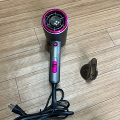 ドライヤーの画像