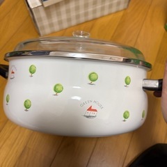 ホーロー鍋