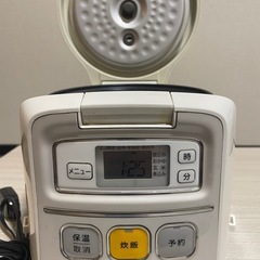 【引っ越しのため 6/4までに取りに来ていただける方限定】2019年製炊飯器の画像