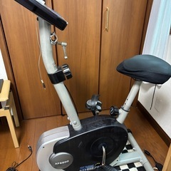 アルインコ　フィットネスバイクAF6200