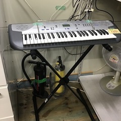 CASIO  ミニキーボード　鍵盤49 スタンド付き　CTK-2...