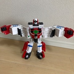 変身ロボットとリモートおもちゃの画像