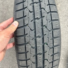 受け渡し予定　
スタッドレス2本セット