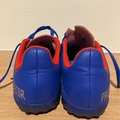 adidasサッカーシューズ　19センチの画像