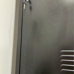 後1バラも可、1週間で終了スチールロッカー 1人用 、2人用 計2個の画像
