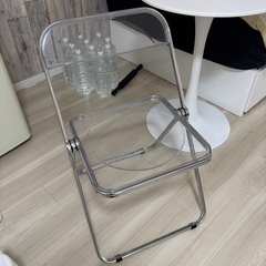 韓国家具　クリアチェア　折りたたみ