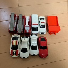 ハッピーセットでもらったトミカ