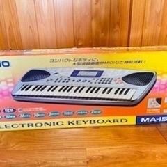 電子キーボード