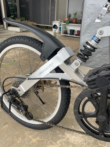 GIANT SOUTH FIELD ジャイアント 折りたたみ自転車 20インチ
