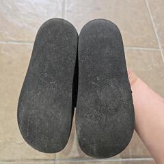 ミキハウス　黒　18センチの画像