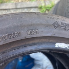 18インチ タイヤ 215/45/18 No.35 2本の画像