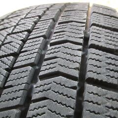 A4726 225/50R17 4本SET スタッドレス 17インチ ブリジストン VRX2 溝あり の画像