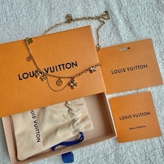 LOUIS VUITTON ネックレス・ブルーミングの画像