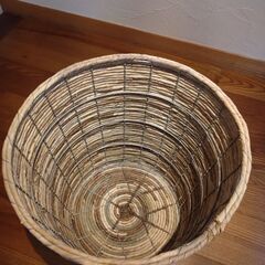 【観葉植物鉢カバー】の画像