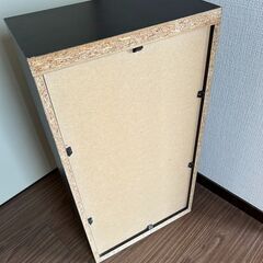 CDラック　本棚　ガラス戸の棚の画像