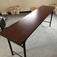 折り畳み式長机を差し上げます。の画像