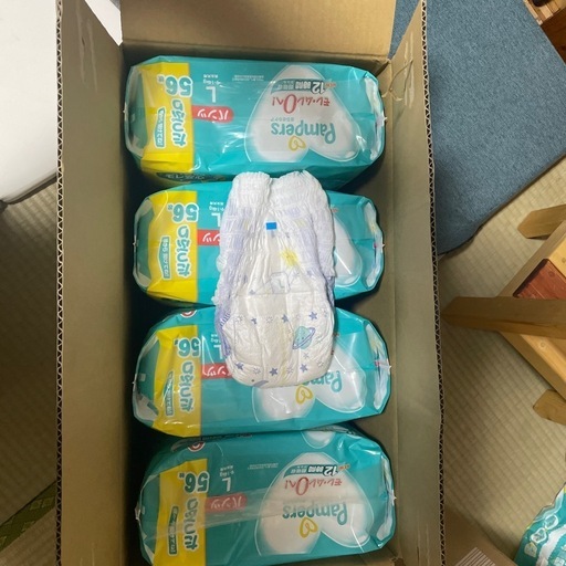 パンパース　紙オムツ　Lサイズ　224枚