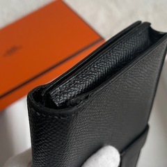 エルメス二つ折り長財布ベアンスフレの画像