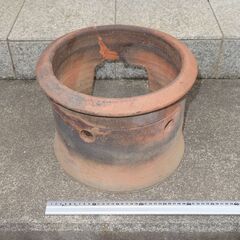 現状 素焼きの竈 かまど カマド 煮炊き 屋外 キャンプ アウトドア 災害 防災 昭和レトロ 土器の画像