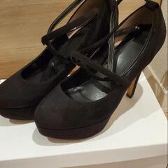 ヒール 黒