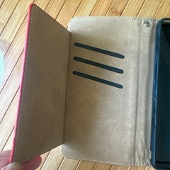 arros 手帳型ケース　新品未使用の画像