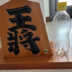 王将　木彫り置物の画像