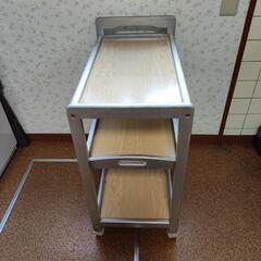 1台2役★便利なキッチンワゴンの画像