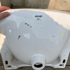 【無料】洗面台　陶器の画像