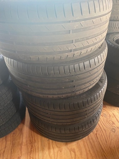 245/40R19 アルミ付き　