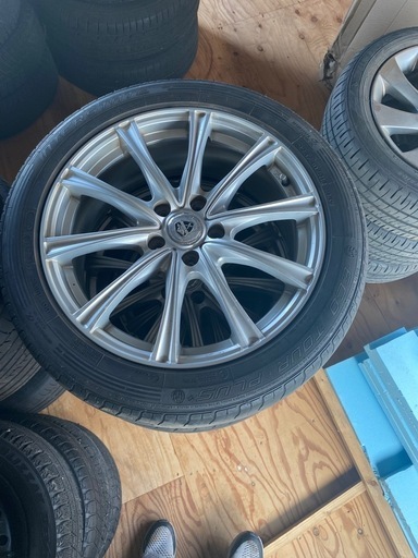 225/50R18 アルミ付き　アルヴェル等