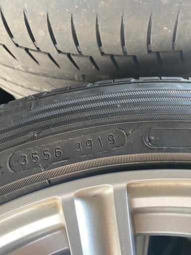 225/50R18 アルミ付き　アルヴェル等