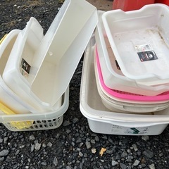 プラスチックケース いろいろ