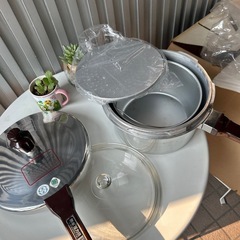 新品無水圧力鍋の画像